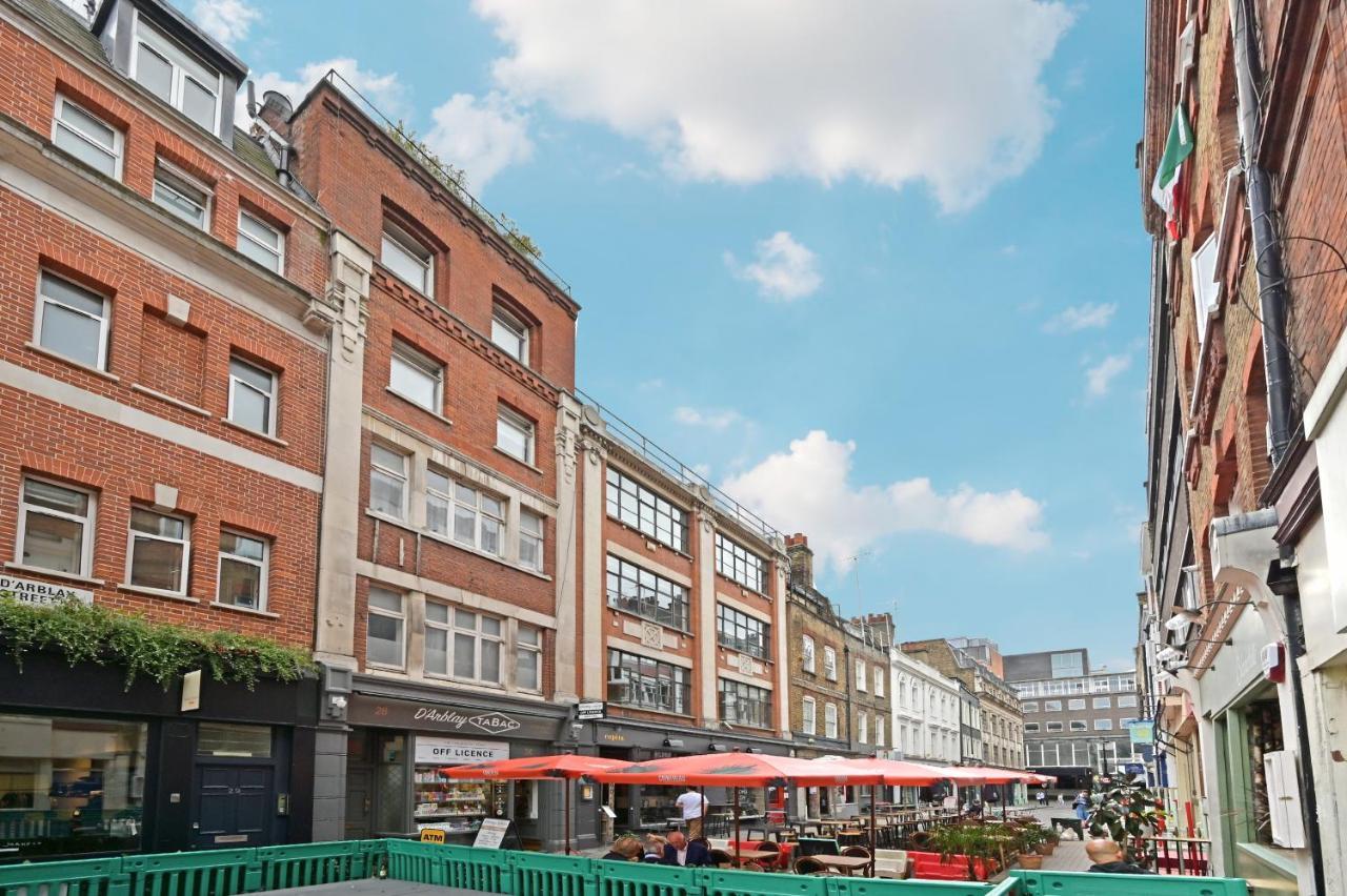 Carnaby & Oxford Street - Soho - One Bedroom - Double Bed & Sofabed * Londra